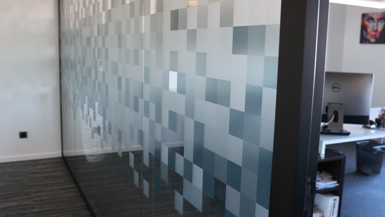 CLOISONS_AMOVIBLES1 1333X750 | Mayart Quelles sont les différences entre une cloison amovible et une cloison fixe ? Erstein