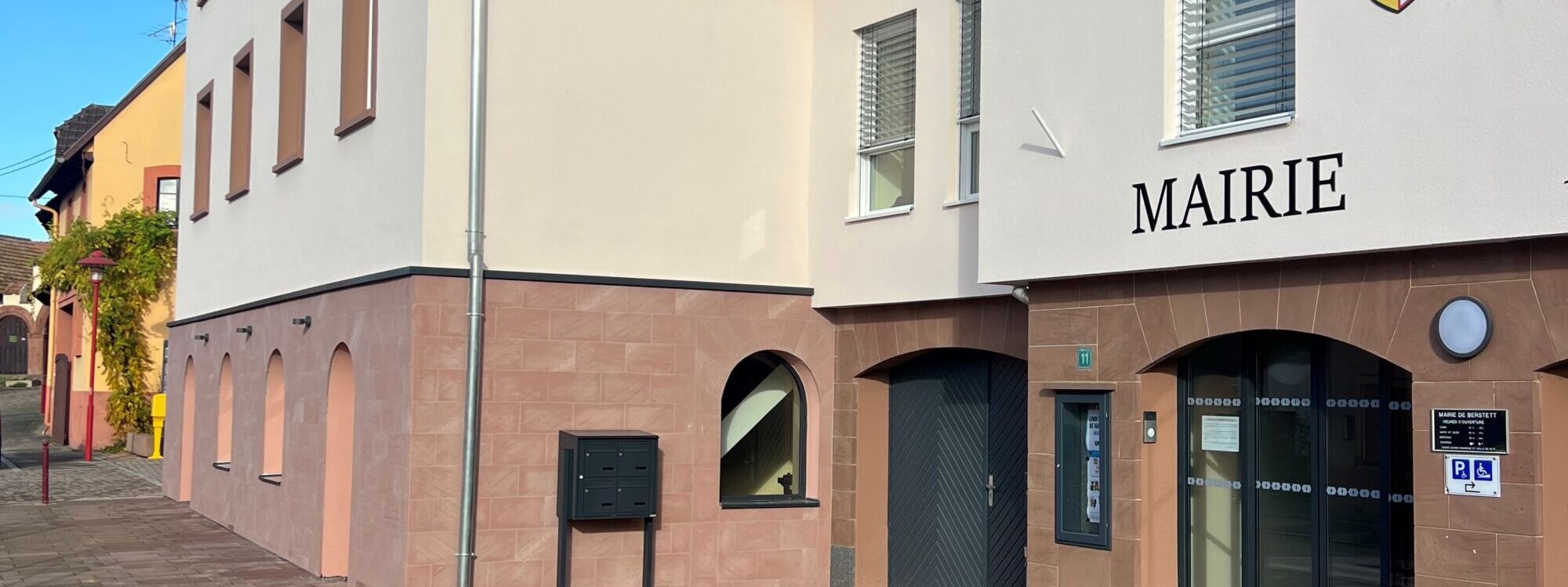 MAIRIE DE BERSTETT CREPI ITE 1 2000X750 | Mayart Travaux d’isolation thermique par l’extérieur sur les environs de Strasbourg et Schiltigheim Brumath